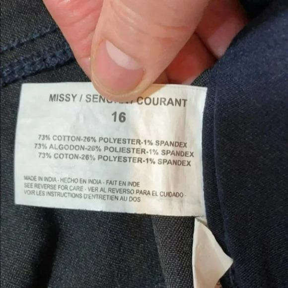 Bandolino 16 stretch pull up crop blue jeans - Picture 5 of 5